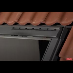 V22 Solar Gluefix (UK)